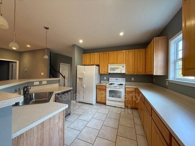 Photo - 1016 Turnberry Ln