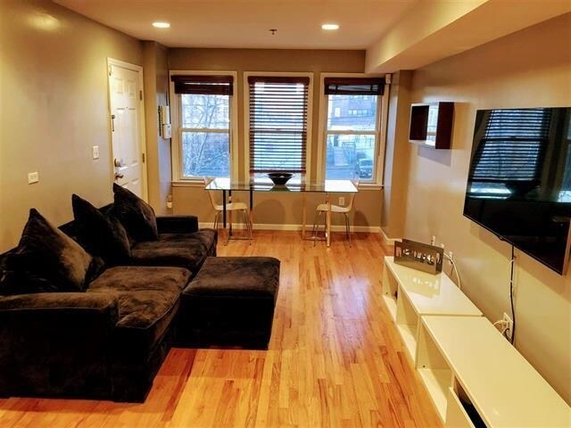 Photo - 128 Tuers Ave Unidad 2