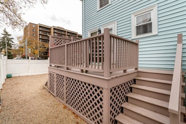 Photo - 1 Bay State Rd