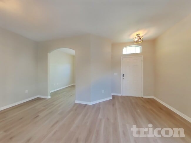 Photo - 3921 Langdrum Dr