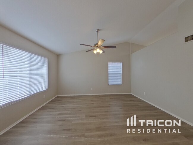 Photo - 9224 W Michelle Drive Peoria AZ