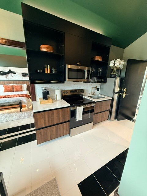 Extended Stay Executive Suite Kitchen