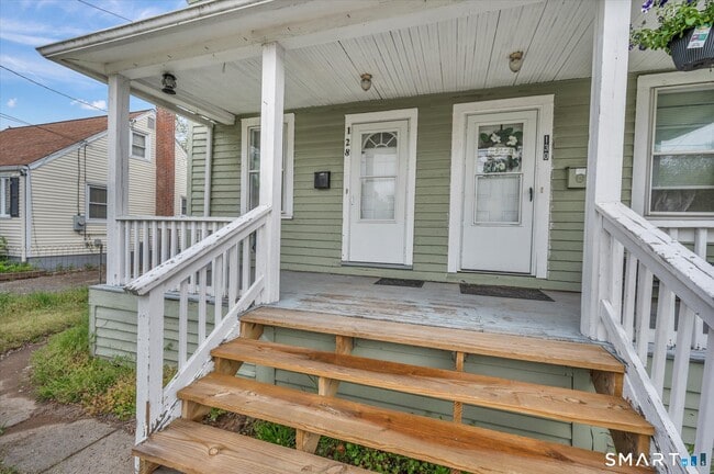 Photo - 128-130-130 Sisson St Unidad 2