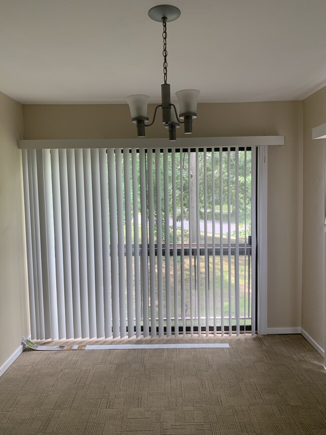 Photo - 134 Amberly Dr Unit J