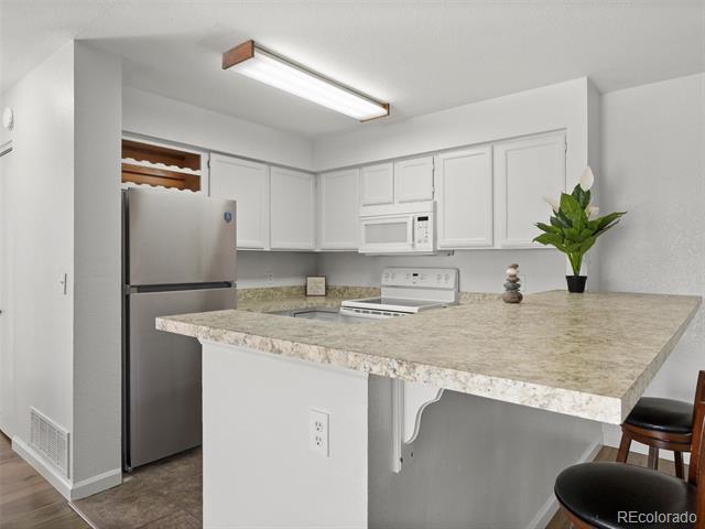 Photo - 4460 S Pitkin St Unit 120