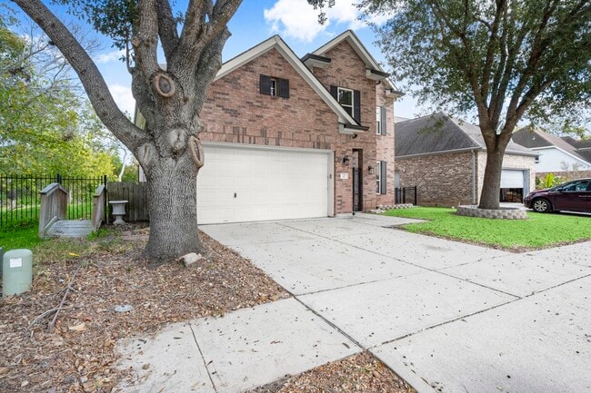 Photo - 107 Island Blvd