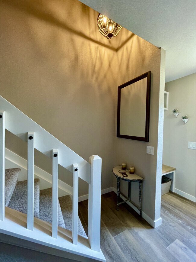 Photo - 11614 Community Center Dr