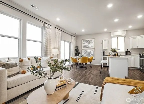 Photo - 1721 Moran Ave