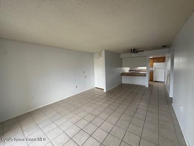 Photo - 205 Bristol Ln