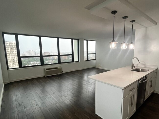Photo - 5100 N Marine Dr Unit 22A