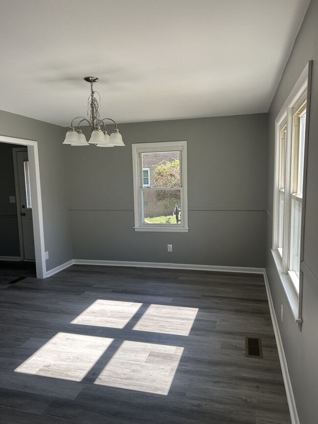 Photo - 509 Linda Dr