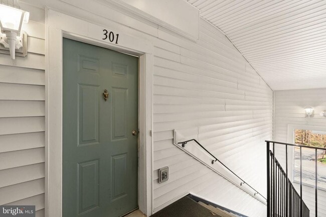 Photo - 12739 Fair Crest Ct Unit 301