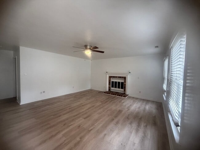 Photo - ASHLEY WOODS