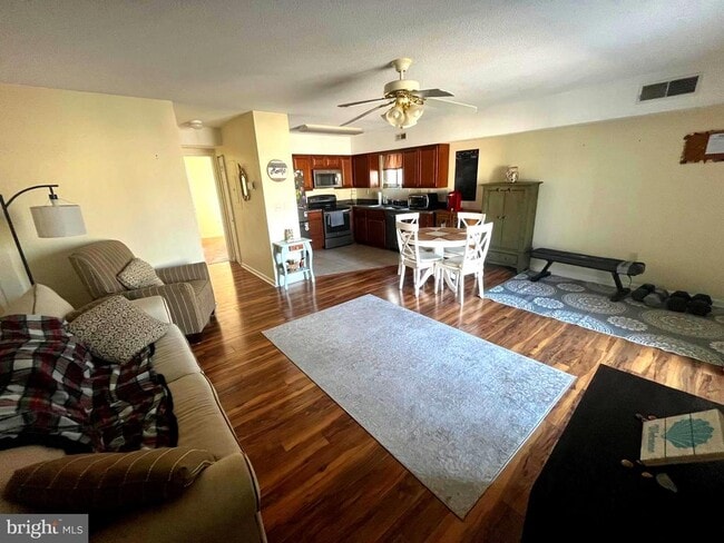 Photo - 14402 Jarvis Ave Unit 4B