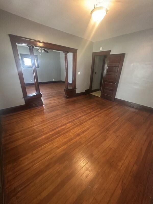Building Photo - 1026 W Schaaf Rd Rental