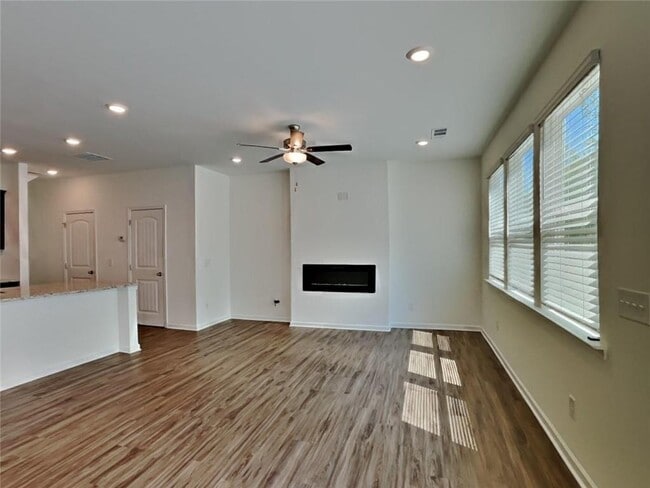 Photo - 289 Whitetail Cir