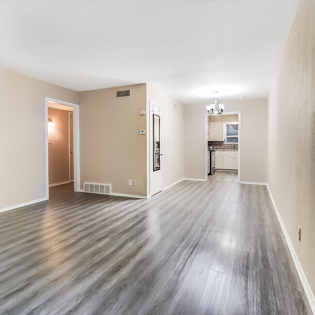 Photo - 3903 Hawthorne Ave Condo Unit 101