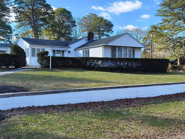 Building Photo - 1 Washington Ave E