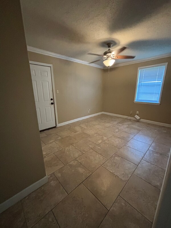 Photo - 108 Roosevelt Ave