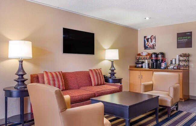 Furnished Studio-San Antonio - Colonnade