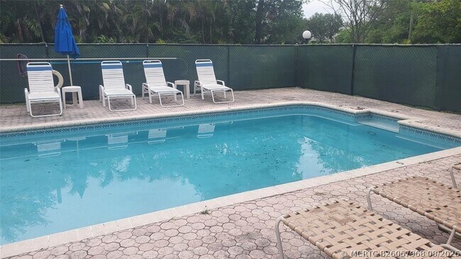 Photo - 3910 Crystal Lake Dr Unit 403