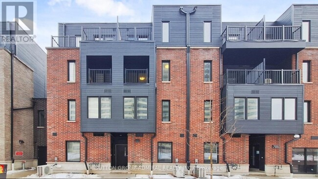 Photo - 3069 Pharmacy Ave