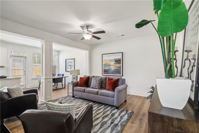 Photo - 445 Carl-Bethlehem Rd