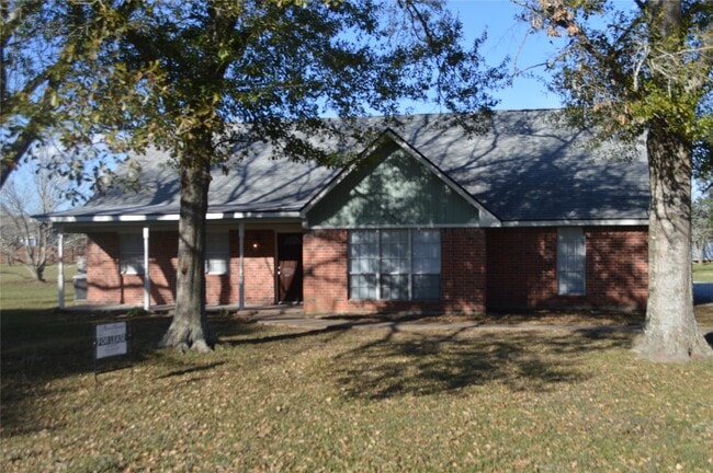 Building Photo - 532 Hollyhock st