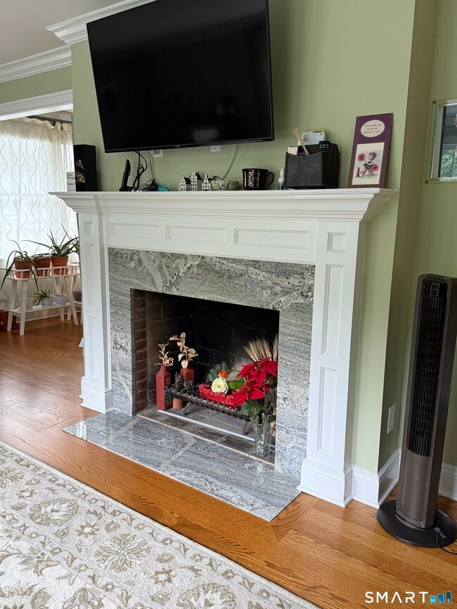 Photo - 288 Noroton Ave