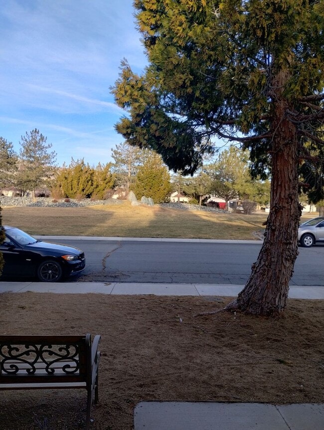 Photo - Great Northridge Family Home