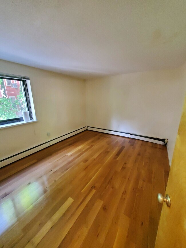 Photo - 95 Trowbridge St Unit #22