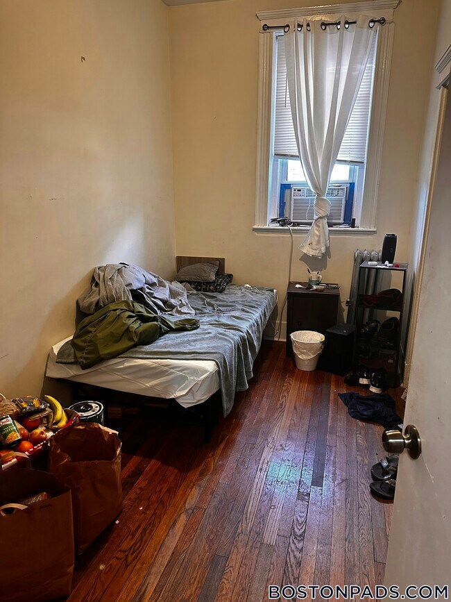 Photo - 7 Price Rd Unidad 2