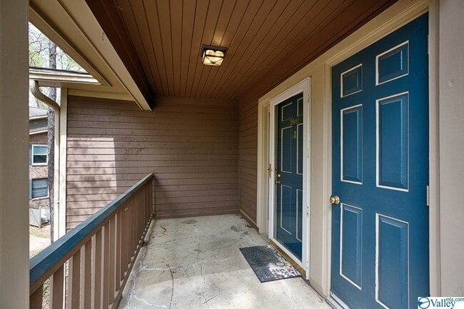 Photo - 2041 Greenwood Plz SW Unit 2041