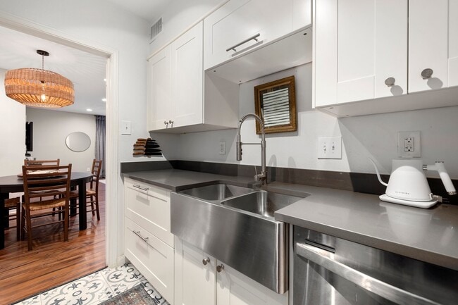 Photo - 1809 Stoney Brook Dr Unit True