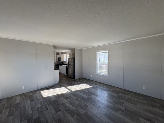 Photo - 342 Basket Branch