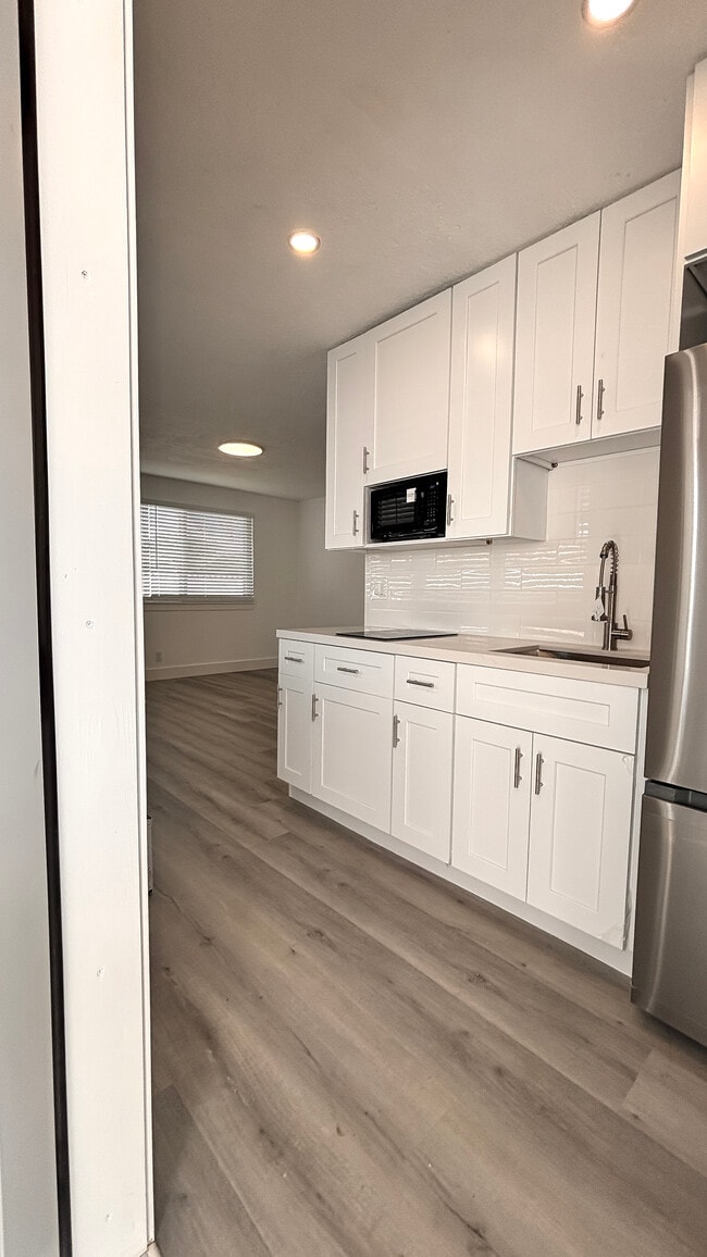 Photo - 721 N 68th Way Unit Studio