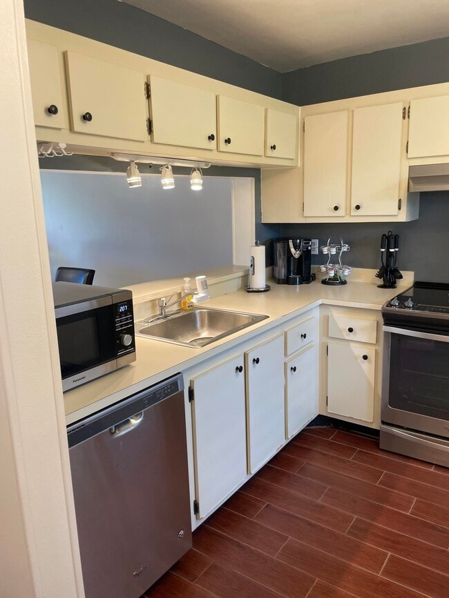 Photo - 4598 Lucerne Lakes Blvd E Unidad 101