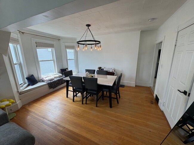 Photo - 18 Blaisdell St Unit 2
