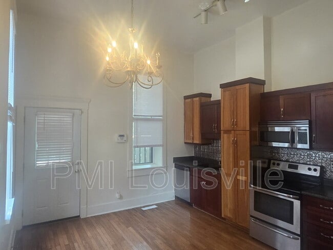Photo - 1156 S Brook St Unit 2