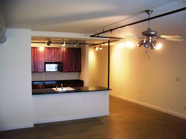 Photo - 1 BR / 1 BA Fabulous, One Bedroom in Manchester, Available June 1st!