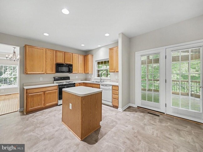 Photo - 5641 Eppes Island Pl