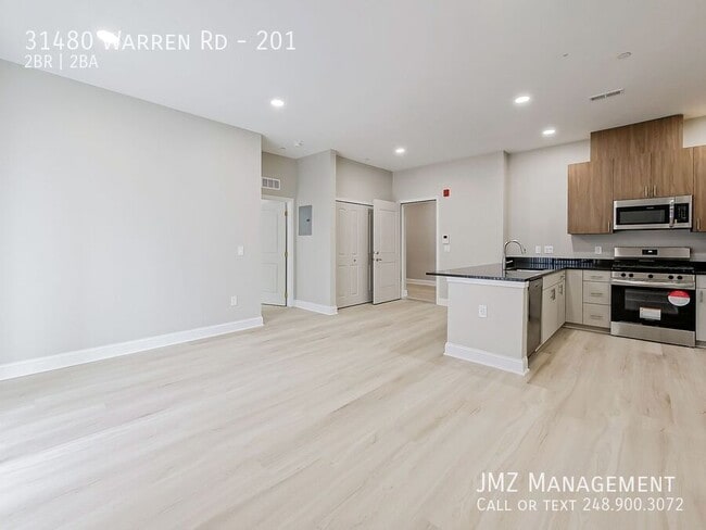 Photo - 31480 Warren Rd Unit 201