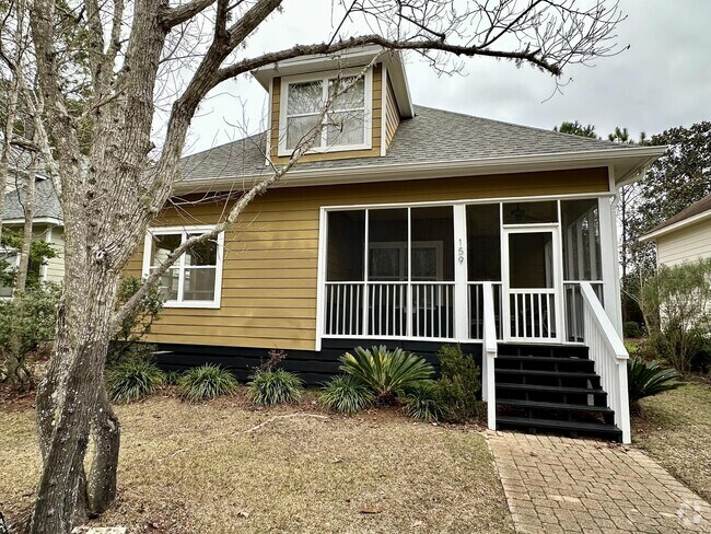 Building Photo - 159 7th St Rental