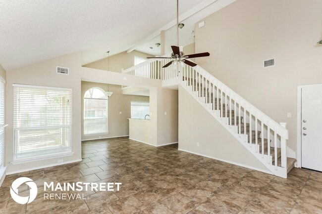 Photo - 908 Galaxy Dr