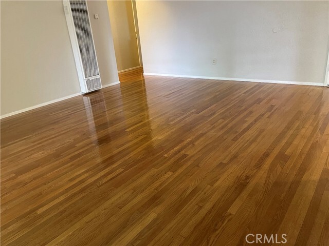 Photo - 1325 S Anaheim Blvd