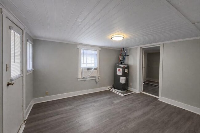 Photo - Cumberland Drive Triplex Unidad B