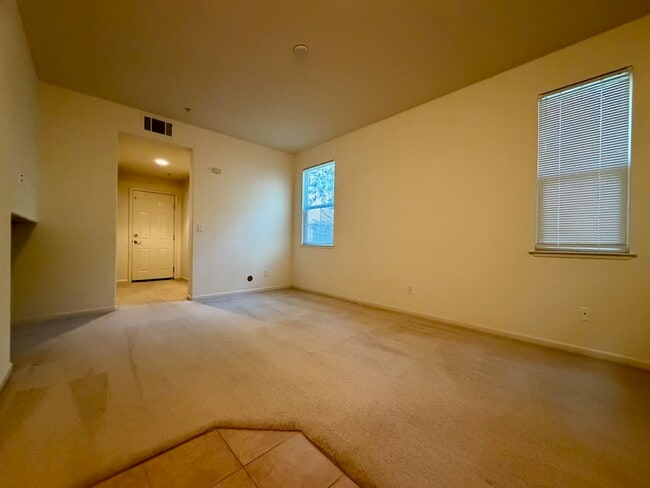 Photo - 2100 Beech Cir