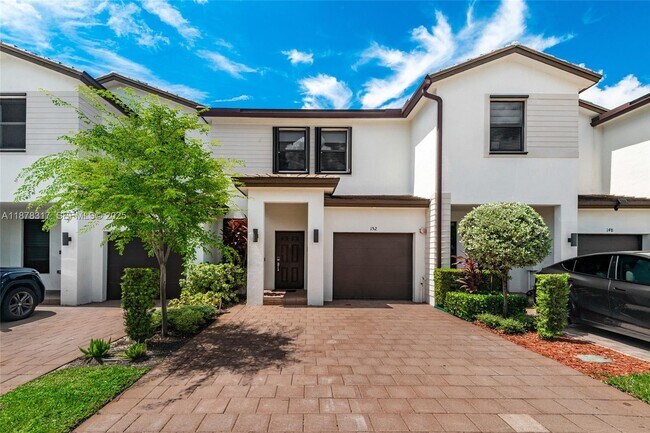 Photo - 152 SW 185th Way