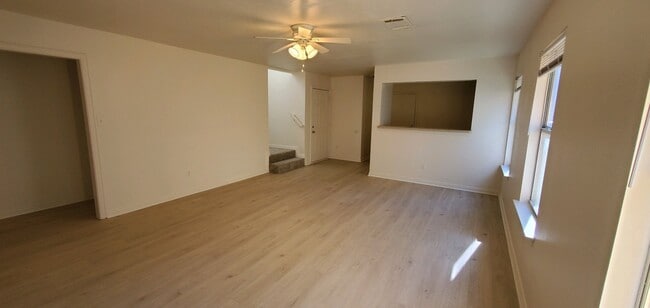 Photo - 13637 Biggs St