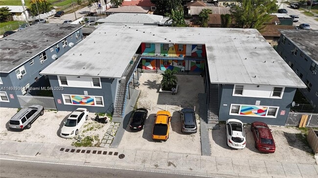 Photo - 6511 NW 12th Ave Unidad 18
